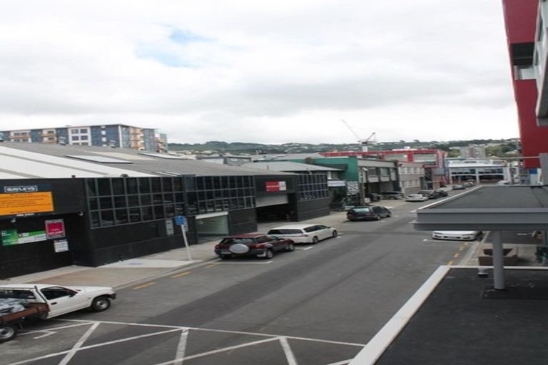 Photo of property in The Peak Apartments, 1001/170 Taranaki Street, Te Aro, Wellington, 6011
