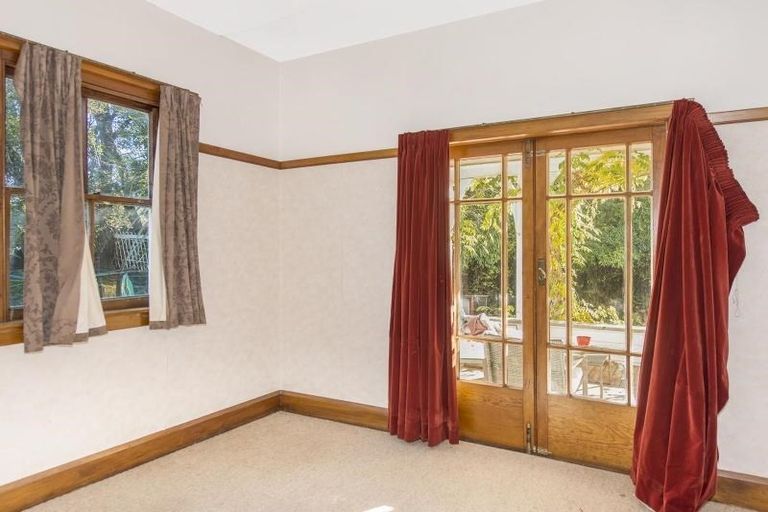 Photo of property in 8a Church Street, Amberley, 7410