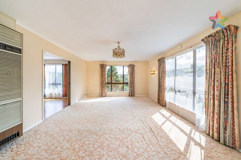 Photo of property in 236 Major Drive, Kelson, Lower Hutt, 5010