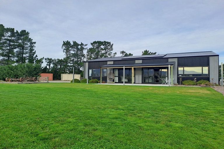 Photo of property in 1 Gladstone Lane, Letts Gully, Alexandra, 9393