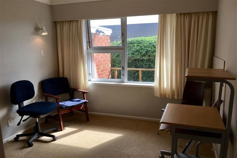 Photo of property in 34 Sylvan Avenue, Waikanae, 5036