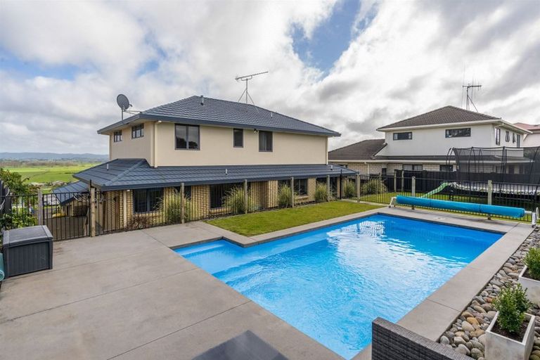 Photo of property in 12 Tironui Terrace, Western Heights, Hamilton, 3200