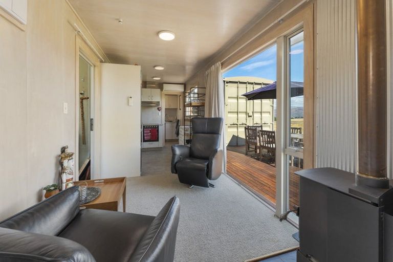 Photo of property in 105 Mcarthur Road, Springvale, Alexandra, 9391