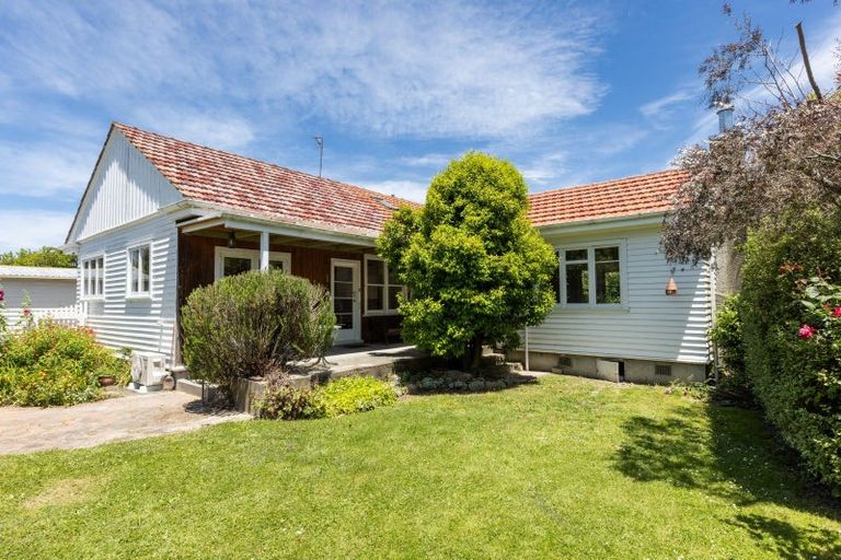 Photo of property in 7 Plassey Street, Havelock North, 4130