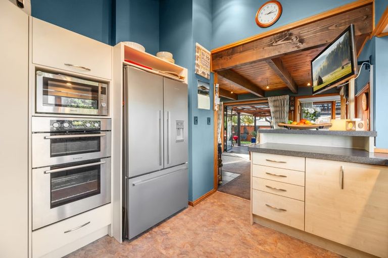 Photo of property in 30 Motiti Road, Papamoa Beach, Papamoa, 3118