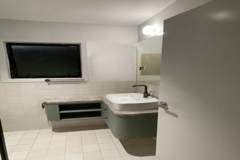 Photo of property in 7 Cromwell Place, Pukekohe, 2120