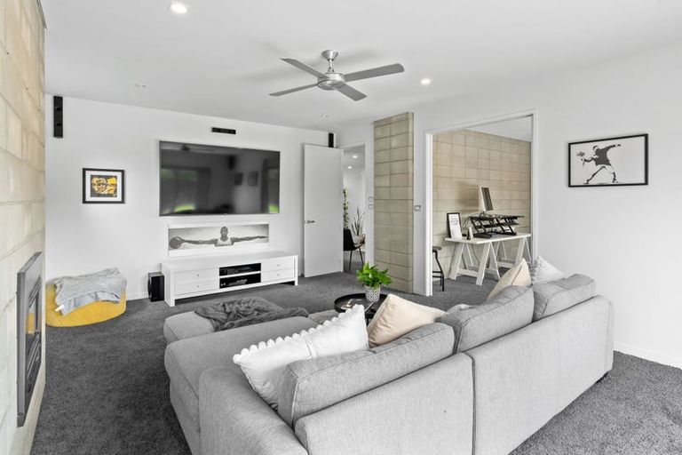 Photo of property in 24 Okarito Avenue, Levin, 5510