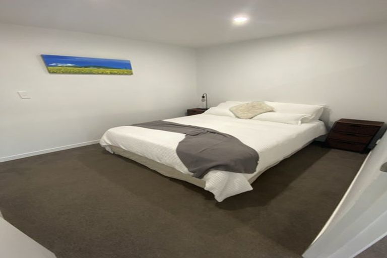 Photo of property in 10 Russell Drive, Oakura, 4314
