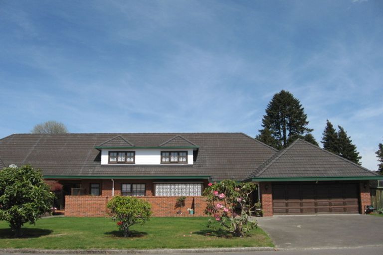 Photo of property in 2a Gwendoline Street, Glenholme, Rotorua, 3010