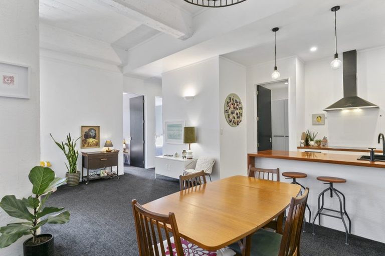 Photo of property in Tennyson Apartments, 13/25 Tennyson Street, Te Aro, Wellington, 6011