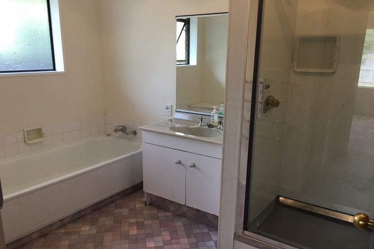 Photo of property in 134 Racecourse Road, Sockburn, Christchurch, 8042