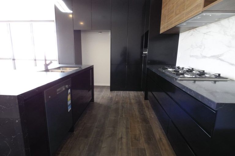 Photo of property in 13 Habitat Place, Hobsonville, Auckland, 0616