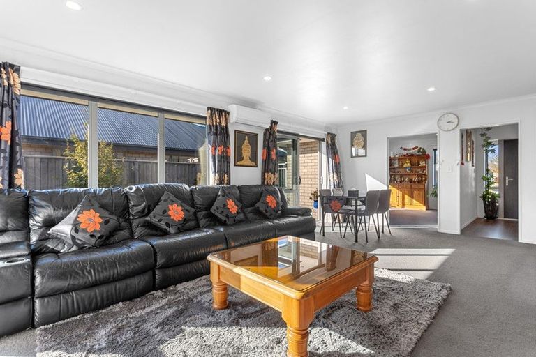 Photo of property in 23 Brockelbank Drive, Kaiapoi, 7630