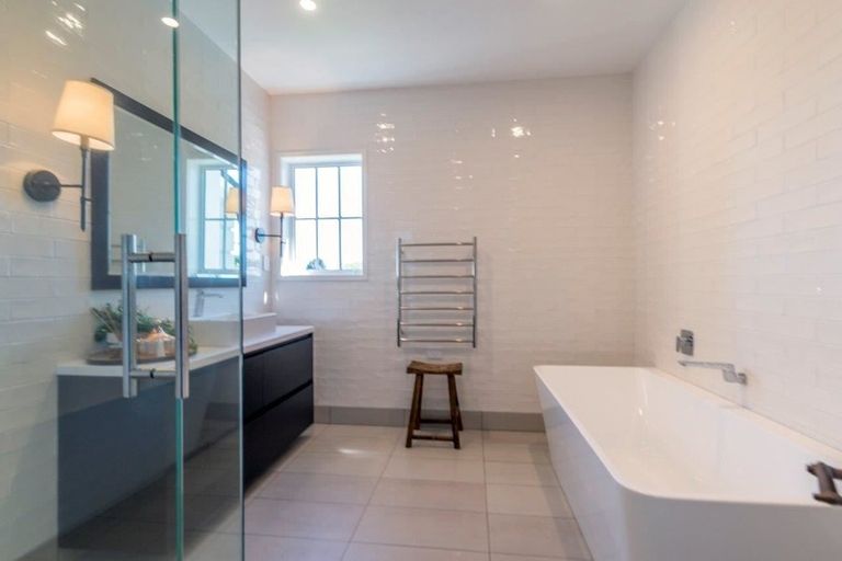 Photo of property in 15 Richmond Avenue, Waikanae, 5036