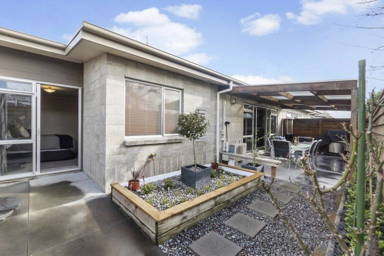 Photo of property in 22f Sayer Street, Frankton, Hamilton, 3204