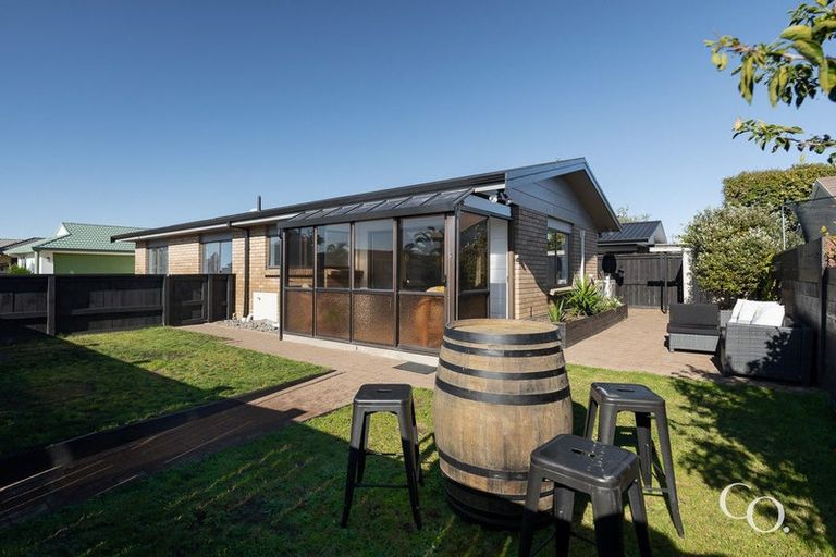 Photo of property in 1/104 Gloucester Road, Mount Maunganui, 3116