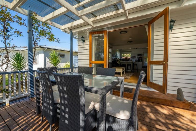 Photo of property in 25 Mcglashen Street, Motueka, 7120