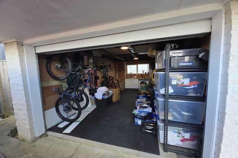 Photo of property in 1/119 Wellington Street, Howick, Auckland, 2014