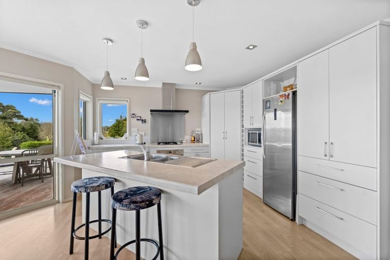 Photo of property in 476 Crane Road, Kauri, Kamo, 0185