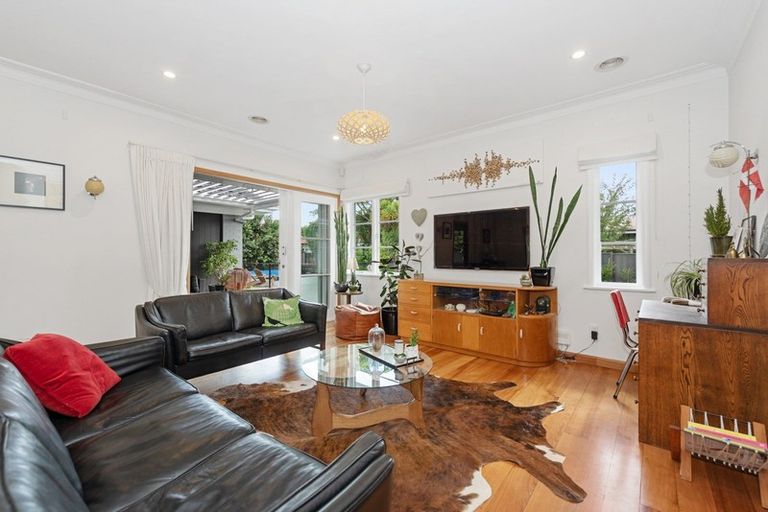 Photo of property in 67 Galloway Street, Hamilton East, Hamilton, 3216