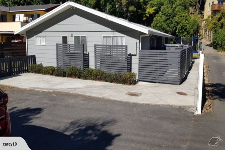 Photo of property in 80c Airlie Road, Plimmerton, Porirua, 5026