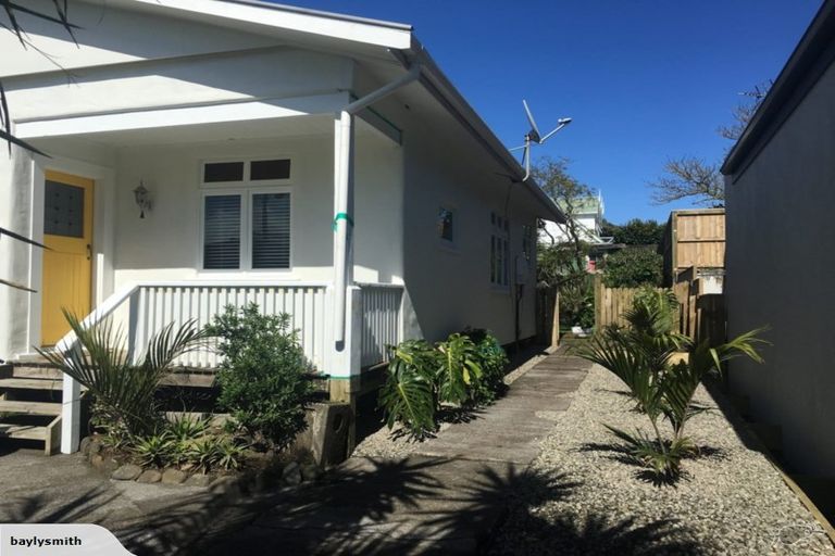 Photo of property in 8 Newton Street, Fitzroy, New Plymouth, 4312