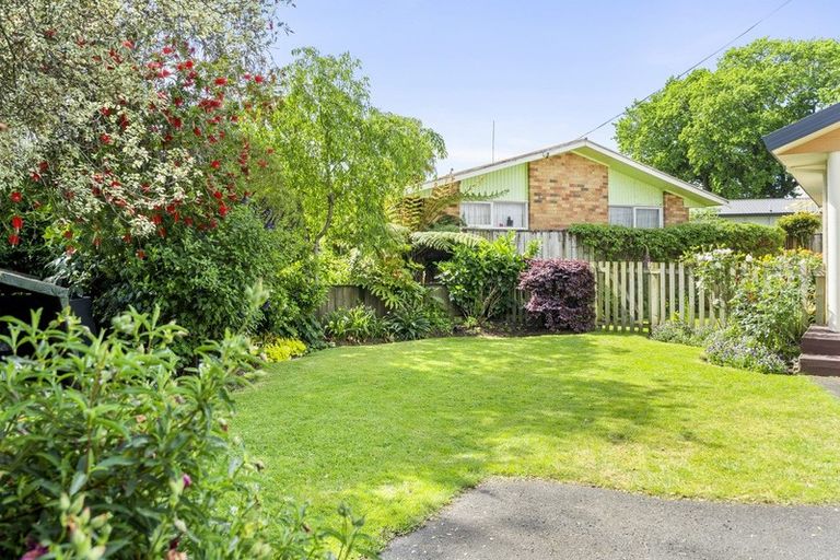 Photo of property in 57 Browning Street, Leamington, Cambridge, 3432