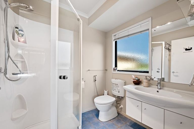 Photo of property in 15 Wills Road, Bell Block, New Plymouth, 4312