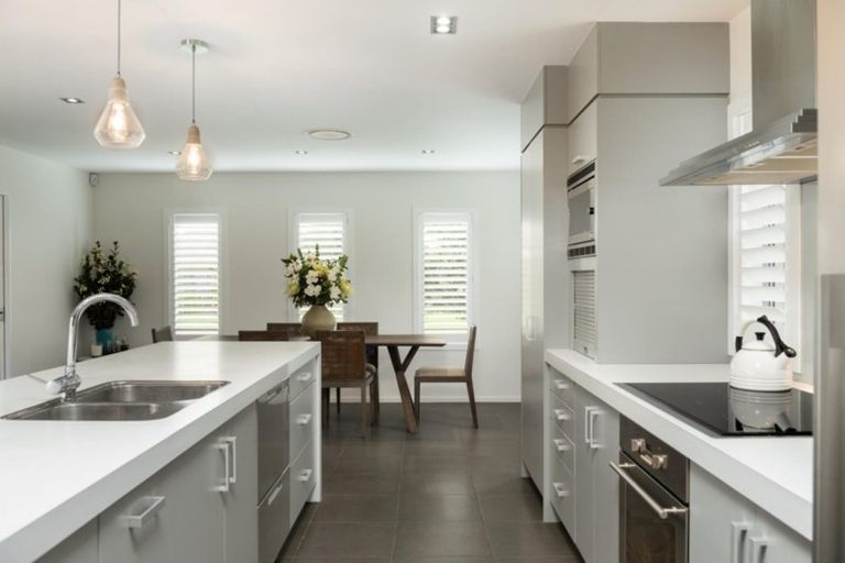 Photo of property in 2 Lamia Grove, Papamoa Beach, Papamoa, 3118