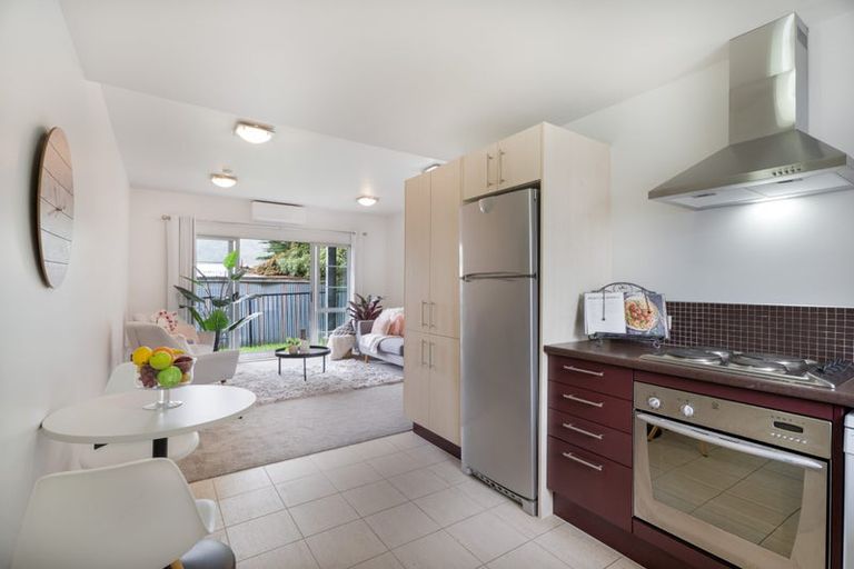 Photo of property in Monterey Apartments, 33/232 Middleton Road, Glenside, Wellington, 6037