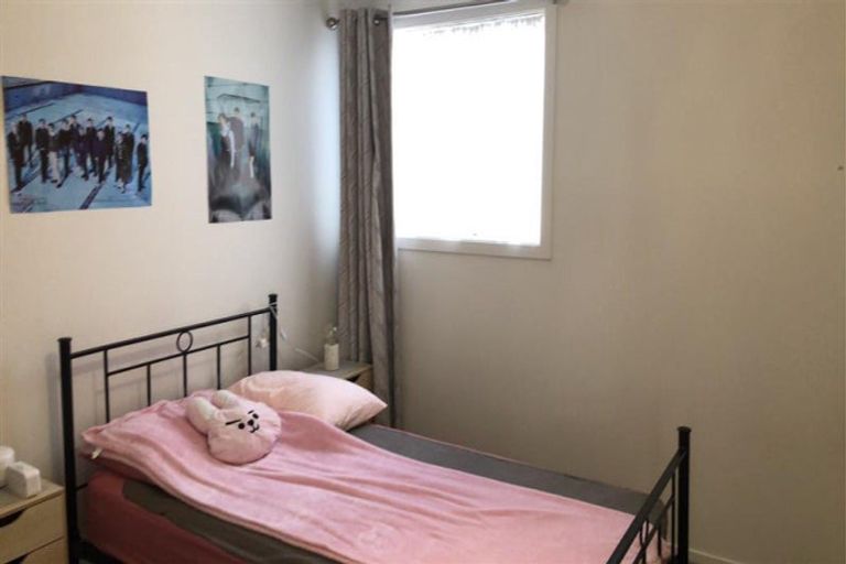 Photo of property in 505 Featherston Street, Roslyn, Palmerston North, 4414