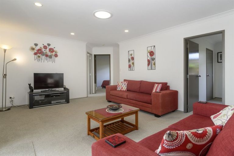 Photo of property in 49 Discovery Avenue, Welcome Bay, Tauranga, 3112