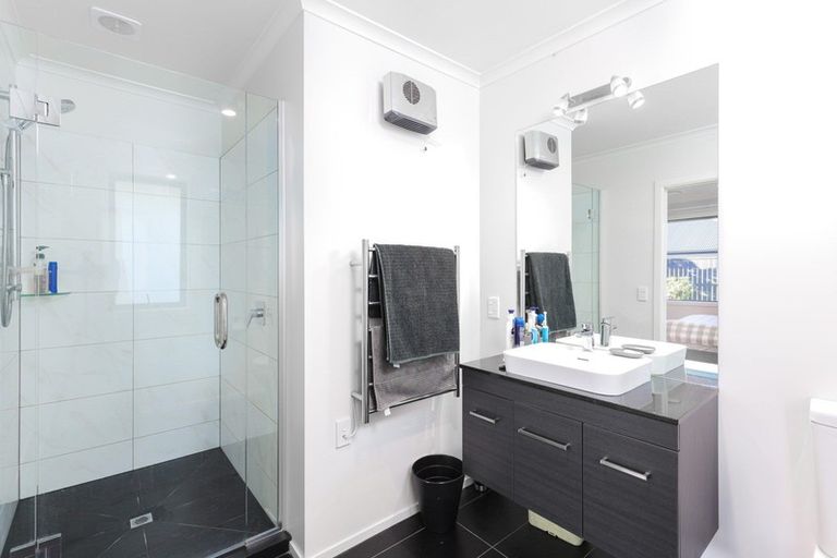 Photo of property in 16 Woolshed Drive, Stoke, Nelson, 7011