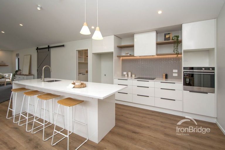 Photo of property in 32 Mills Road, Marshland, Christchurch, 8051