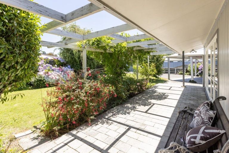 Photo of property in 30 Mcgregor Avenue, Pirimai, Napier, 4112
