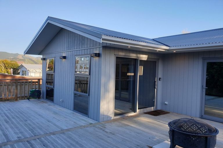 Photo of property in 4 Titoki Road, Raumati Beach, Paraparaumu, 5032