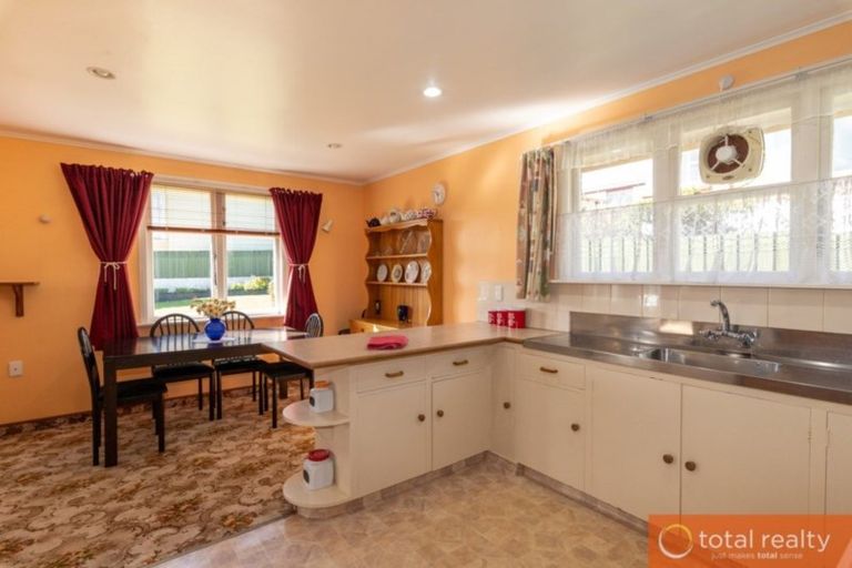 Photo of property in 4 Shand Street, Green Island, Dunedin, 9018