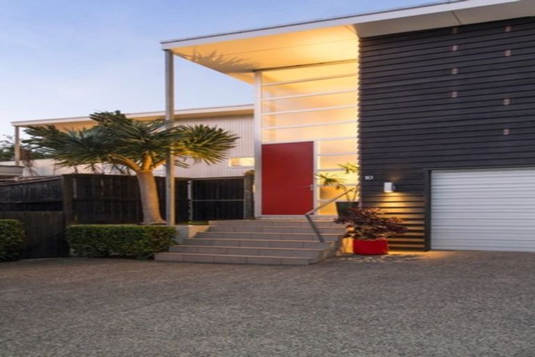 Photo of property in 10 Barrister Avenue, Mount Roskill, Auckland, 1042