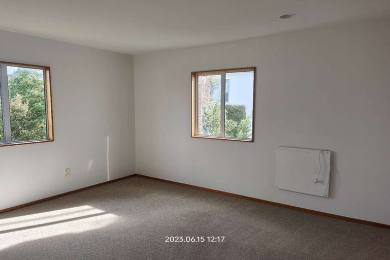 Photo of property in 16 Elsfield Place, Torbay, Auckland, 0630