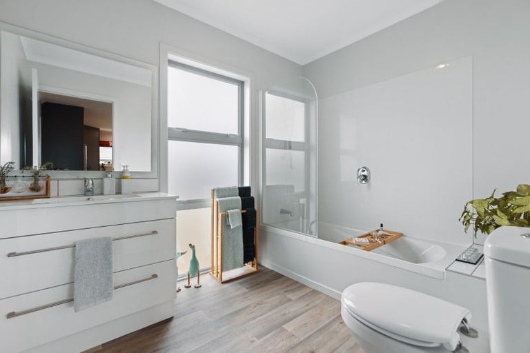 Photo of property in 7 Electric Place, Cromwell, 9310