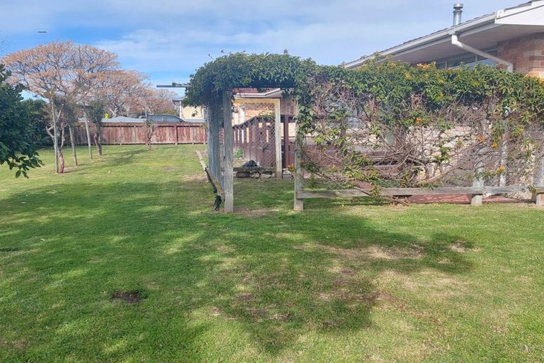 Photo of property in 284 Kennedy Road, Onekawa, Napier, 4110
