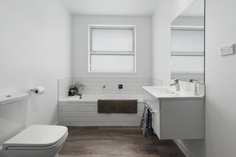 Photo of property in 64 Buxton Place, Ohauiti, Tauranga, 3112