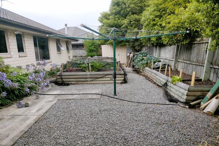 Photo of property in 4 Zuppicich Lane, Woodend, 7610