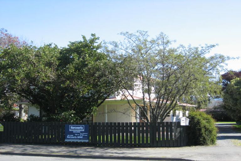 Photo of property in 218 Main Street, Greytown, 5712