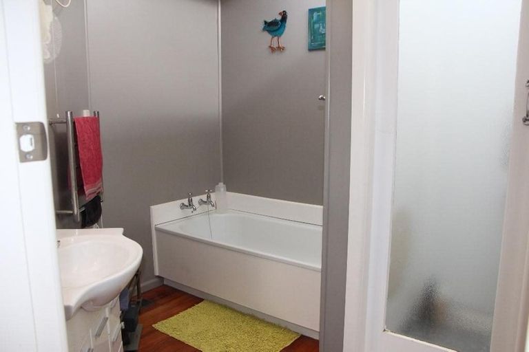 Photo of property in 42 Tawa Street, Glenwood, Timaru, 7910