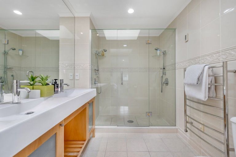 Photo of property in 49 Westerham Drive, Dannemora, Auckland, 2016