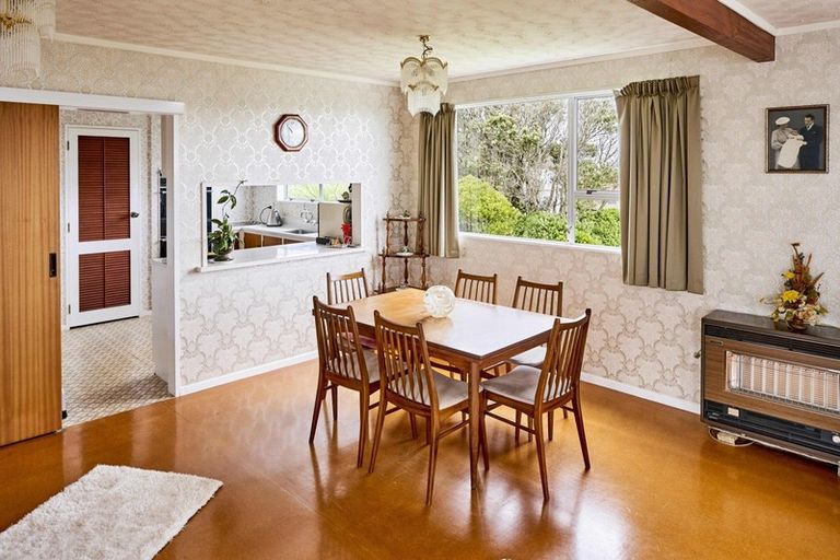 Photo of property in 20 Mapplebeck Street, Titahi Bay, Porirua, 5022