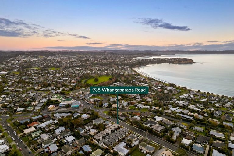 Photo of property in 935 Whangaparaoa Road, Manly, Whangaparaoa, 0930