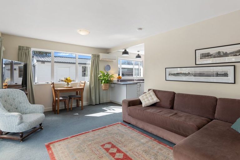 Photo of property in 1/39 Pannell Avenue, Wainoni, Christchurch, 8061
