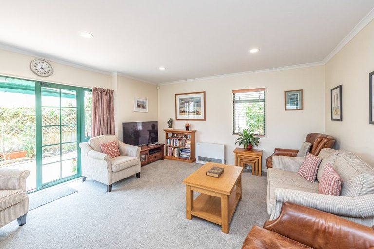 Photo of property in 7b Saint Georges Gate, Whanganui, 4500